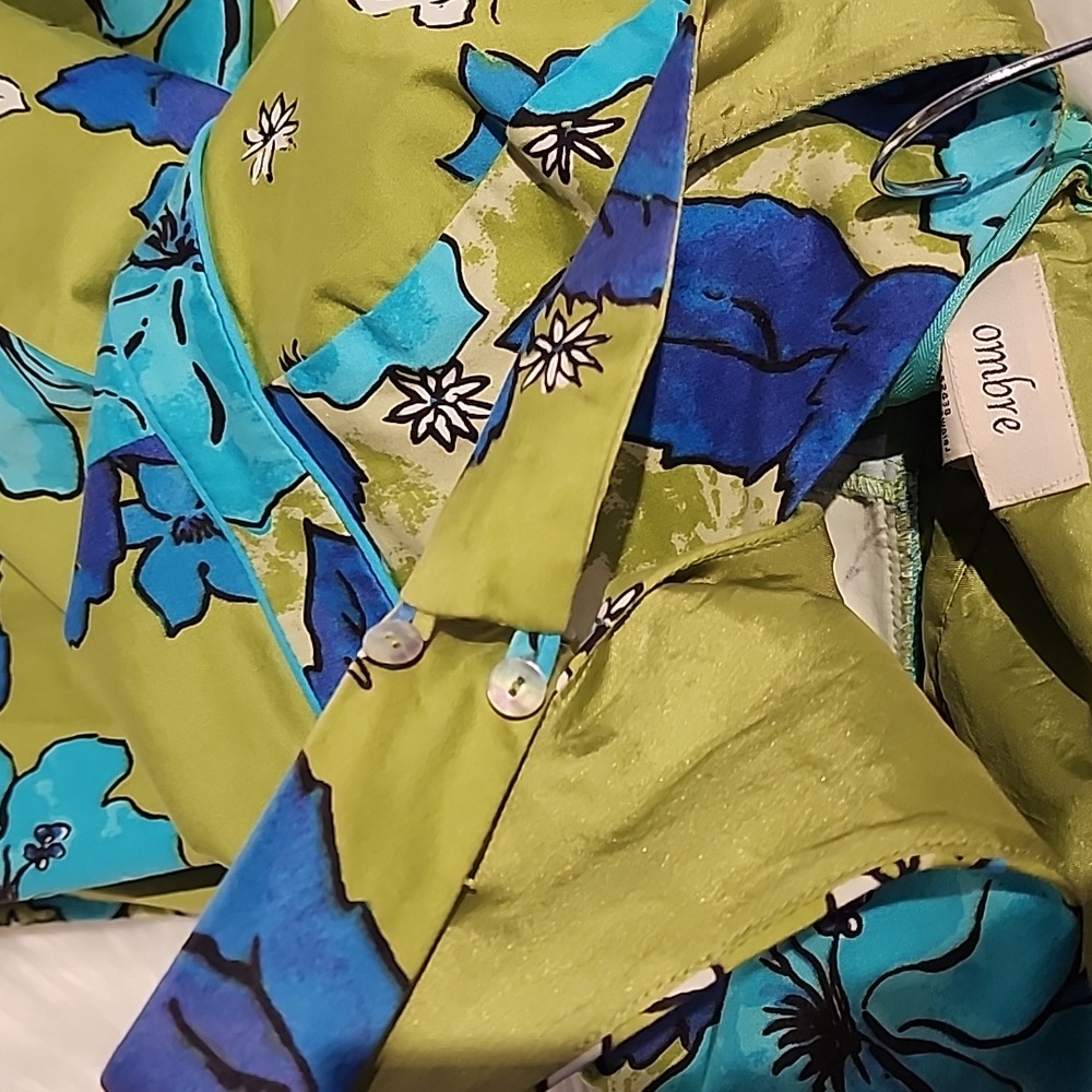 🎉 Host pick🎉 Ombre  halter style  dress 95% cotton sz 6 floral vacation  ready - Picture 13 of 13
